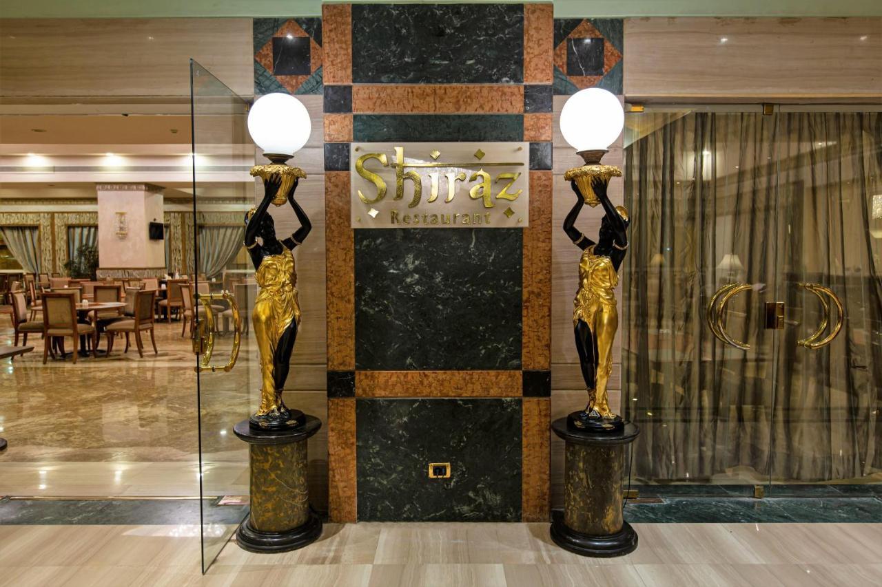 Triumph Plaza Hotel Kairo Exterior foto