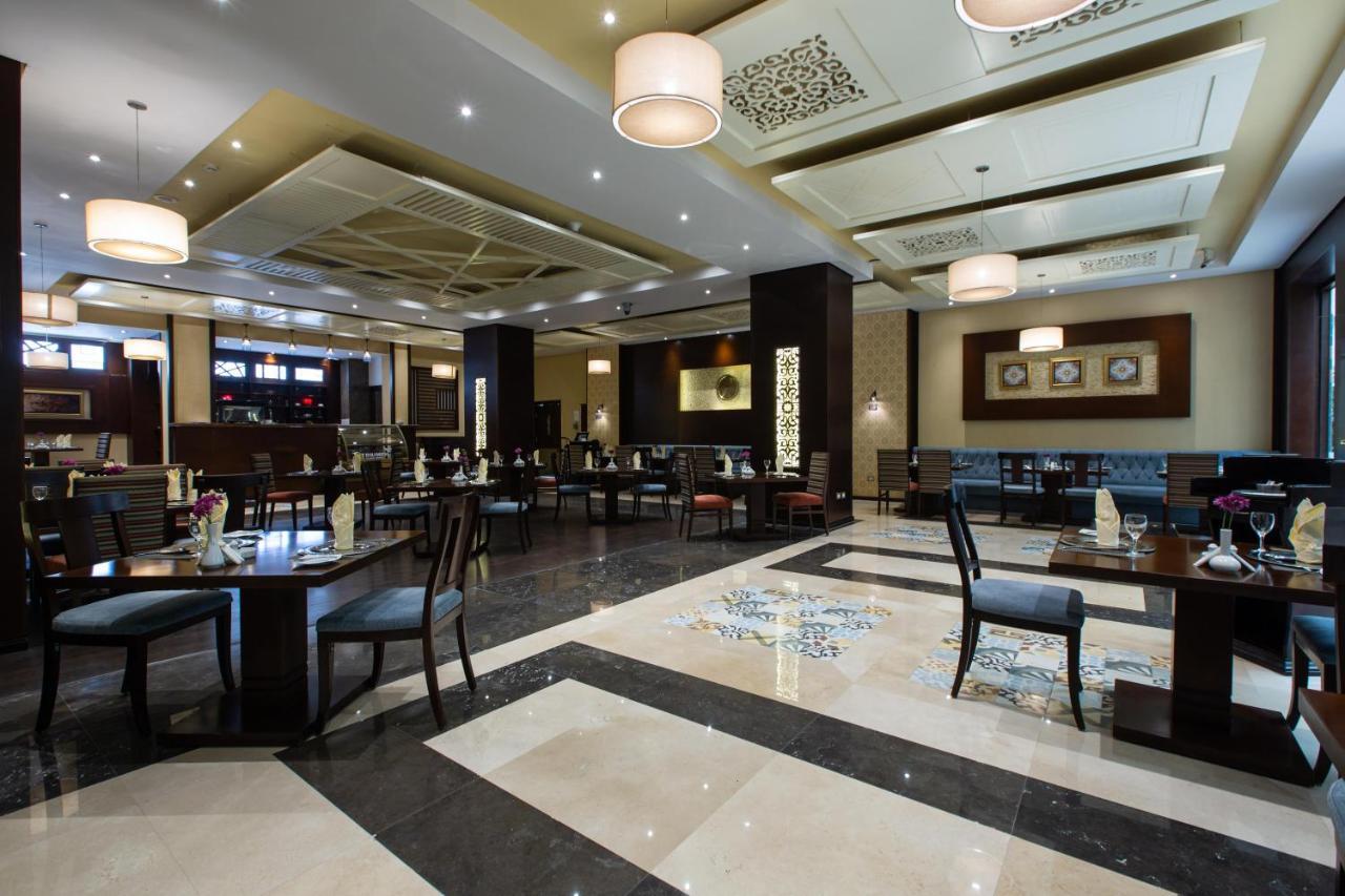 Triumph Plaza Hotel Kairo Exterior foto