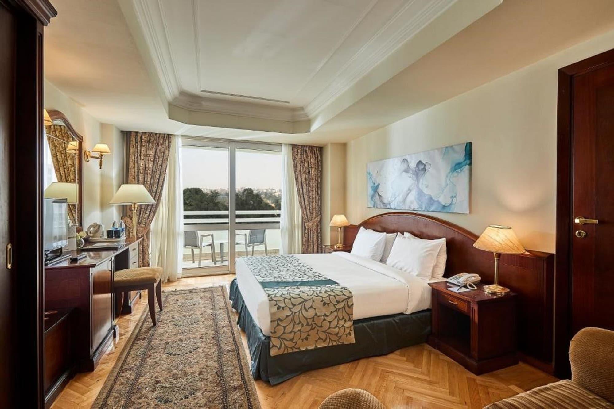 Triumph Plaza Hotel Kairo Exterior foto
