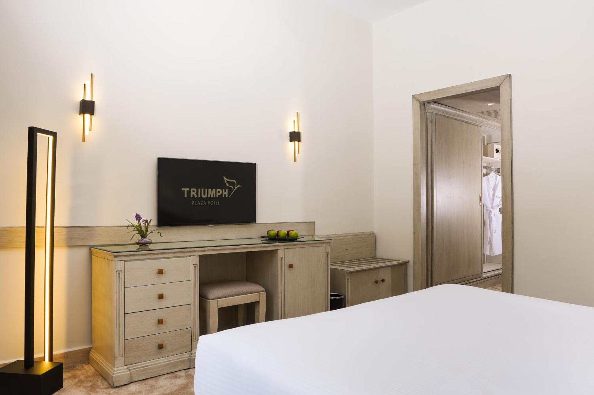 Triumph Plaza Hotel Kairo Exterior foto